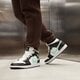 pánske tenisky (obuv) AIR JORDAN 1 MID dq8426-103 farba biela