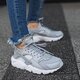 dámske tenisky (obuv) NIKE WMNS AIR HUARACHE RUN  634835-032 farba sivá