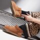 dámska vychádzková obuv UGG CLASSIC ULTRA MINI 1116109-che farba hnedá