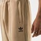 pánske nohavice ADIDAS NOHAVICE  FLEECE SST TP hi2996 farba béžová