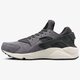 pánske tenisky (obuv) NIKE AIR HUARACHE RUN PRM 704830016 farba tmavomodrá