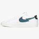 pánske tenisky (obuv) NIKE BLAZER LOW '77 dj6895-100 farba biela