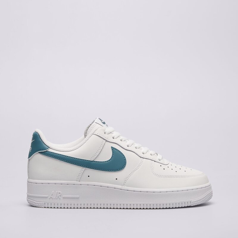 NIKE AIR FORCE 1 '07 