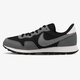 dámske tenisky (obuv) NIKE W AIR PEGASUS '83 828403002 farba sivá