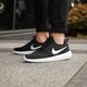 pánske tenisky (obuv) NIKE ROSHE TWO 844656004 farba čierna
