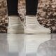dámske tenisky (obuv) VANS SK8-HI SLIM ZIP D va348slqc farba béžová
