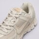 dámske tenisky (obuv) NIKE W ZOOM VOMERO 5 MET ib8929-003 farba béžová