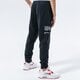 detské nohavice NIKE NOHAVICE  SPORTSWEAR SWOOSH cu9195-010 farba čierna