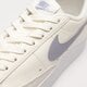 dámske tenisky (obuv) NIKE W BLAZER LOW PLATFORM dj0292-110 farba biela