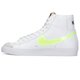 dámske tenisky (obuv) NIKE W BLAZER MID '77 ESS dj3050-100 farba biela