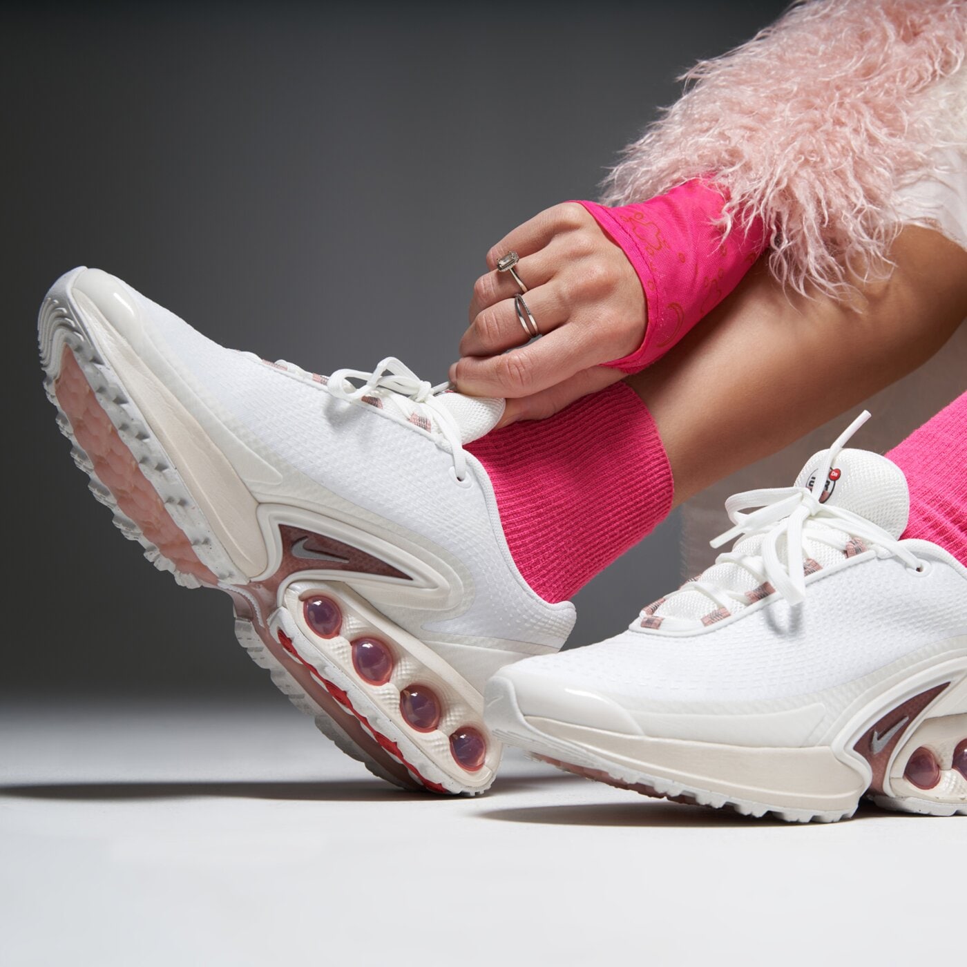 NIKE W AIR MAX DN TECH IH0284-100 | farba BÉŽOVÁ | Módne Tenisky. Ženy ...