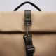 dámsky ruksak RAINS RUKSAK ROLLTOP RUCKSACK W3 13320-133 farba béžová