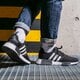 pánske tenisky (obuv) ADIDAS NMD_R1 PRIMEBLUE gz9258 farba čierna