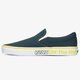 pánske skate obuv VANS CLASSIC SLIP-ON  vn0a4u38wna1 farba modrá