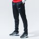 pánske nohavice NIKE NOHAVICE  M NSW AIR PANT PK cu4128-010 farba čierna
