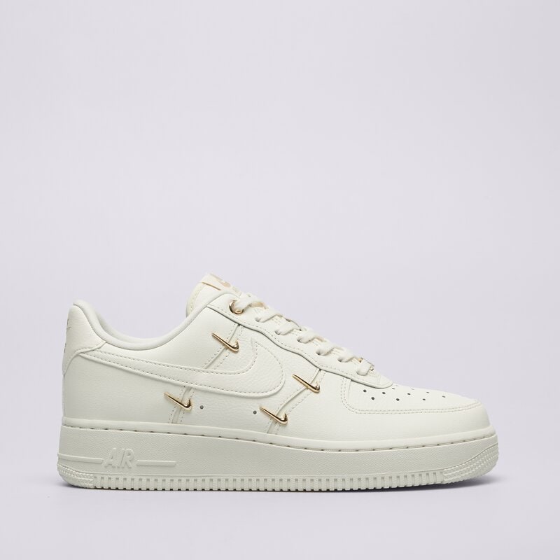NIKE WMNS AIR FORCE 1 '07 LX CN