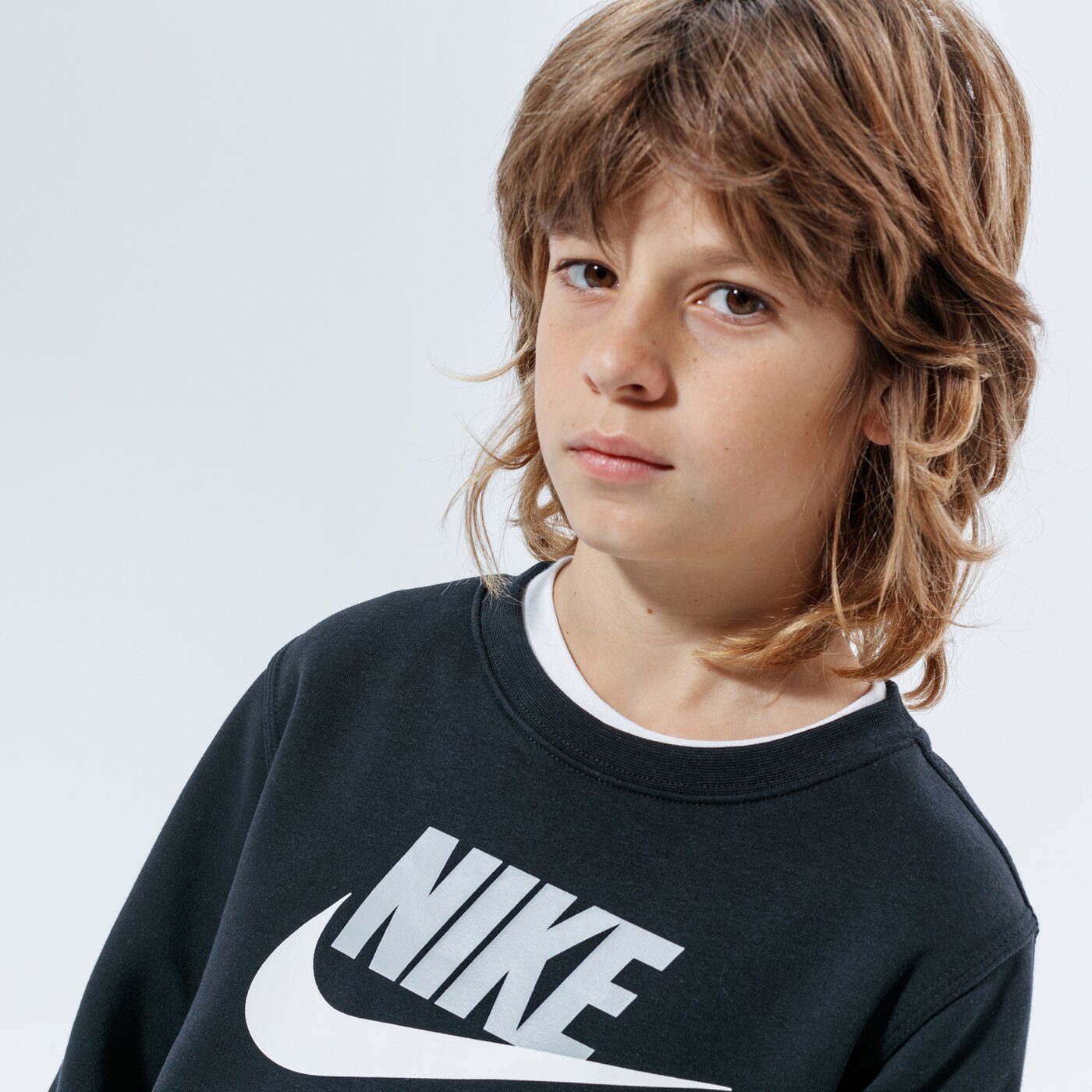 detská mikina NIKE MIKINA SPORTSWEAR CLUB FLEECE BOY cv9297-011 farba čierna
