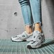 dámske tenisky (obuv) NEW BALANCE 530  mr530uni farba biela