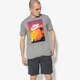 pánske tričko NIKE TRIČKO SS M NSW TEE FTWR 4 911952-091 farba sivá