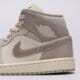 dámske tenisky (obuv) WMNS AIR JORDAN 1 MID SE V2 ib7010-001 farba sivá