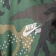 pánska zimná bunda NIKE BUNDA SB EMPIRE PRINT 682827274 farba khaki