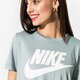 dámske tričko NIKE TRIČKO SS W NSW ESSNTL TEE HBR 829747-019 farba zelená