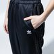dámske nohavice ADIDAS NOHAVICE  TRACKPANT fl4125 farba čierna