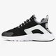 dámske tenisky (obuv) NIKE W AIR HUARACHE RUN SE 859516002 farba čierna