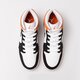 detské tenisky (obuv) AIR JORDAN 1 MID SE GDN GG  dq8390-100 farba biela