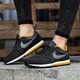 dámske tenisky (obuv) NIKE WMNS MD RUNNER 2  749869005 farba sivá