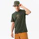 pánske tričko TIMBERLAND TRIČKO EPP - SS STACK LOGO PRINT TEE tb0a5zh1bw51 farba zelená