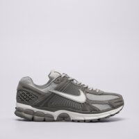 NIKE ZOOM VOMERO 5