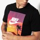 pánske tričko NIKE TRIČKO SS M NSW TEE FTWR 4 911952-010 farba čierna