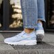 dámske tenisky (obuv) ASICS GEL-KAYANO TRAINER hn7q83939 farba modrá