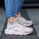 dámske tenisky (obuv) NIKE WMNS AIR HUARACHE RUN  634835-034 farba béžová