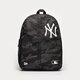 dámsky ruksak NEW ERA RUKSAK MLB ZIP DOWN BAG NYY NEW YORK YANKEES 60357006 farba čierna