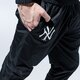 pánske nohavice NEW ERA NOHAVICE  MLB TRACK PANT NYY NEW YORK YANKEES BLK 12195419 farba čierna