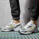 pánske tenisky (obuv) NEW BALANCE 530  mr530unx farba biela