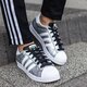 dámske tenisky (obuv) ADIDAS SUPERSTAR W  da9099 farba strieborná