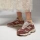 dámske tenisky (obuv) NEW BALANCE 9060  u9060ccc farba hnedá