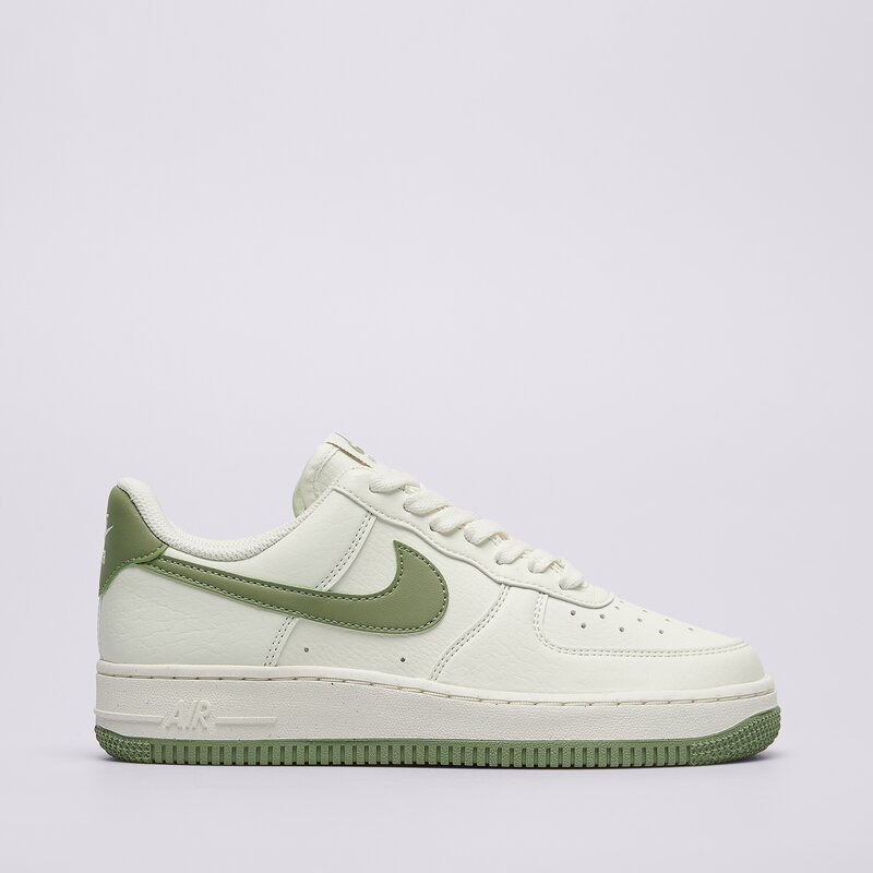 NIKE AIR FORCE 1 '07 SE