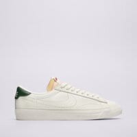 NIKE TENNIS CLASSIC AC