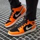 detské tenisky (obuv) AIR JORDAN 1 MID BG 554725-062 farba oranžová