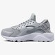 dámske tenisky (obuv) NIKE WMNS AIR HUARACHE RUN  634835-032 farba sivá
