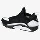 pánske tenisky (obuv) NIKE AIR TRAINER HUARACHE LOW 749447004 farba čierna