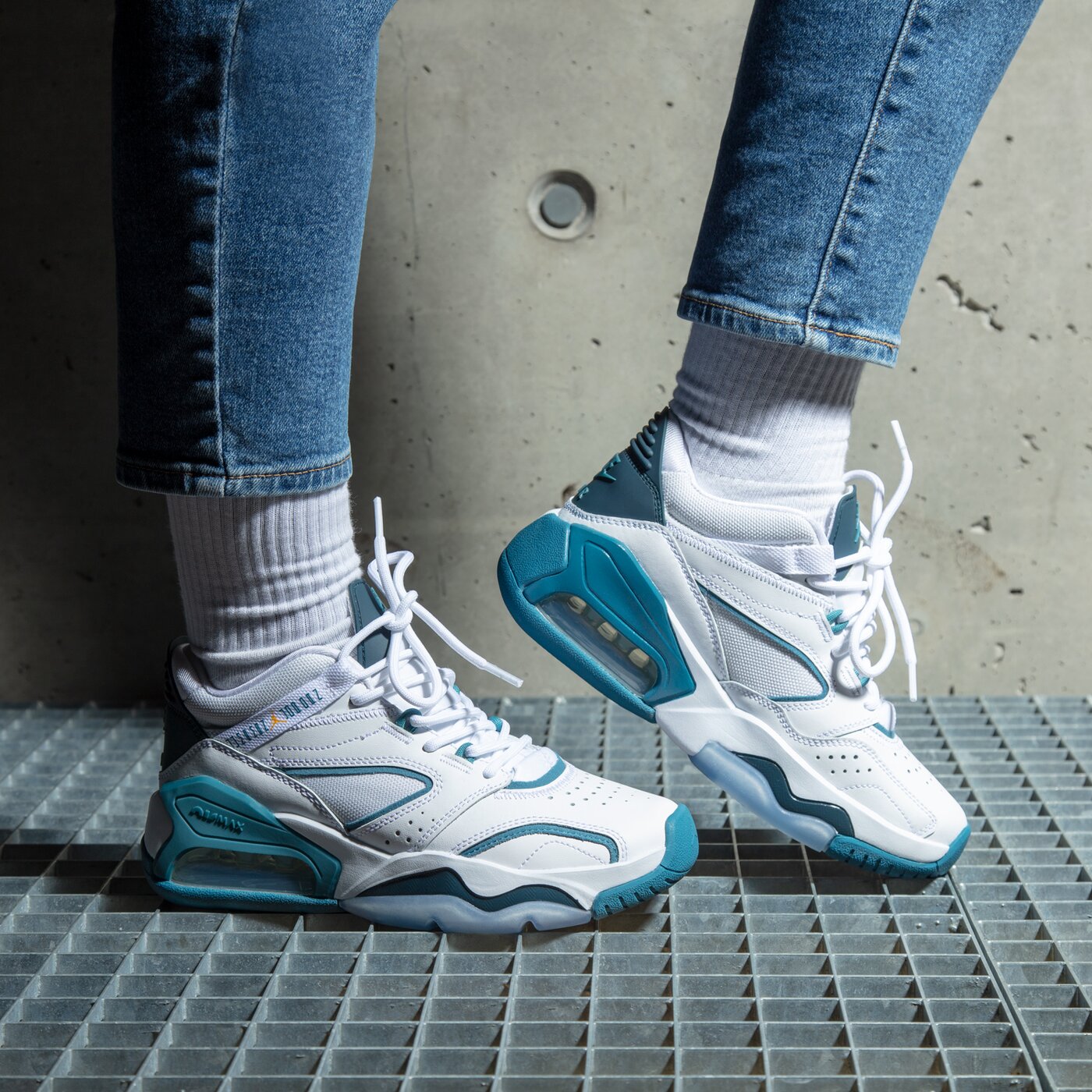 JORDAN POINT LANE DA8032-102 | farba BIELA | MÃ³dne Tenisky. DETI Obuv eshop Sizeer.sk