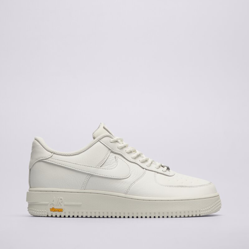 NIKE AIR FORCE 1 GORE-TEX