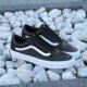 pánske skate obuv VANS OLD SKOOL ZIP  v18gew9 farba čierna