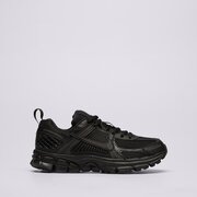NIKE VOMERO 5 BG