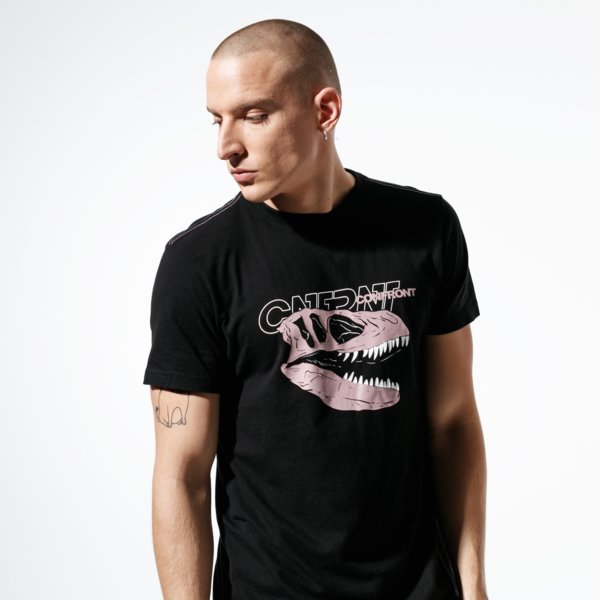 Image of CONFRONT TRIČKO DINO BLK TEE CF39TSM63001